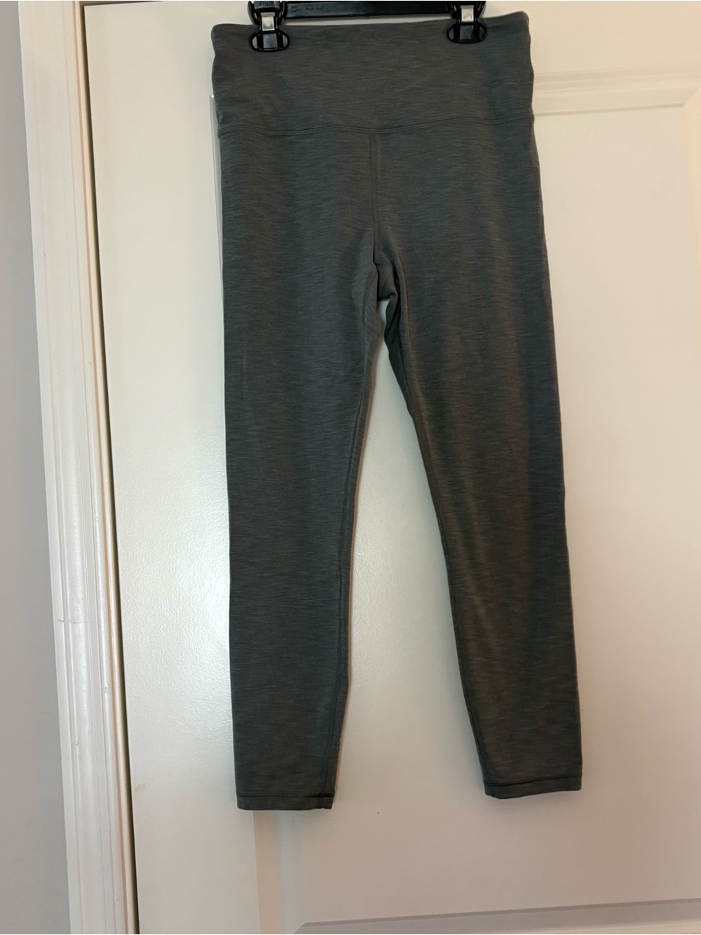 Athleta Women’s Gray/Green Active High Rise Elation 7/8 Leggings
